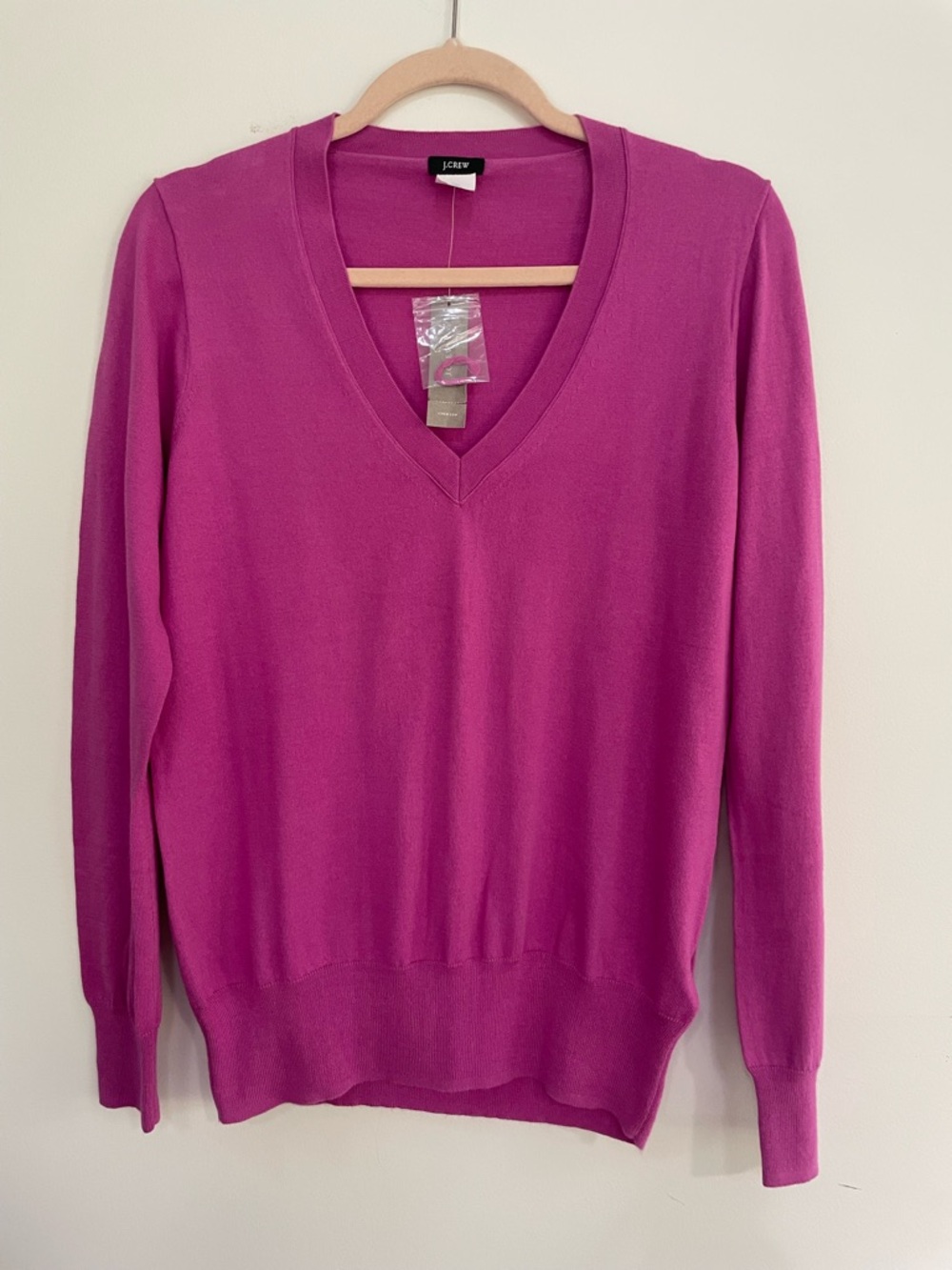 NWT J.Crew Women's V-Neck Cotton Sweater Fuchsia/Purple Sz M Preppy Cottagecore